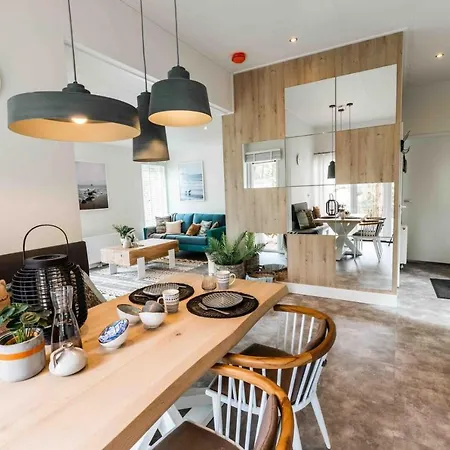 Sl Deluxe Wellness 4 Personen Holiday home *